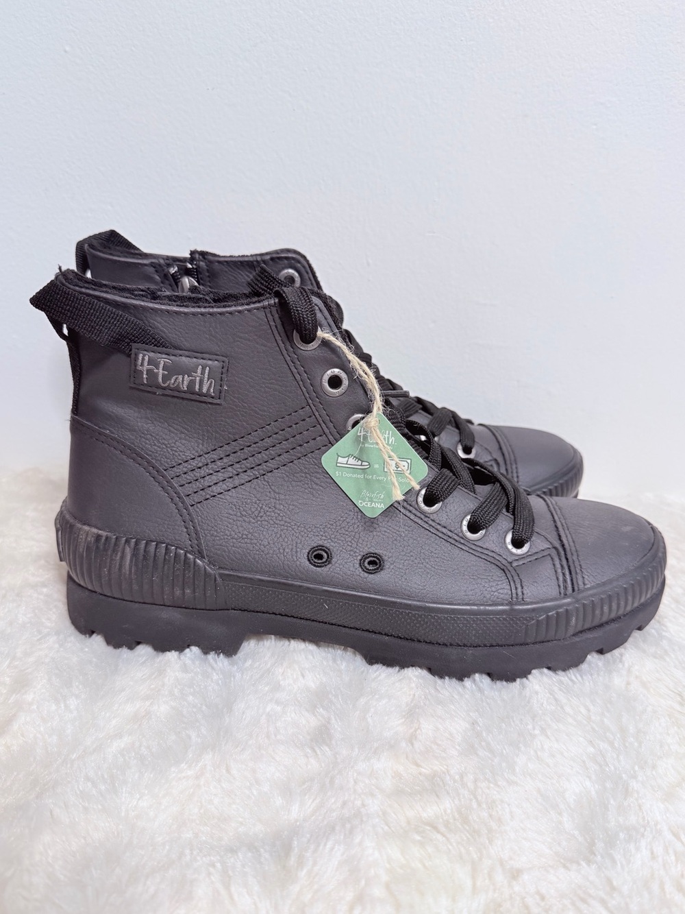 Blowfish Malibu Women's Forever Mid Lug Sneaker Sz 10 New with tags!